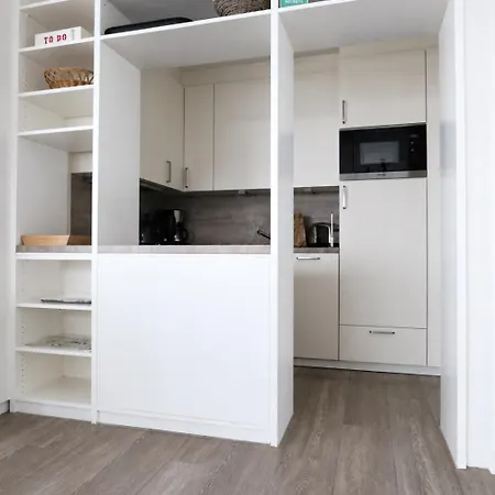 Penthouse Duhner *
